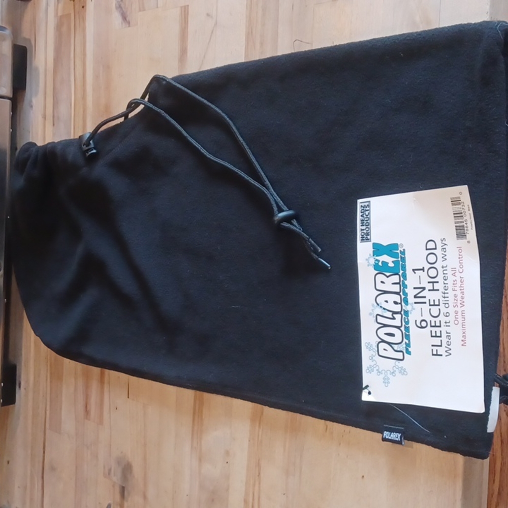 Polar x 6 in 1 fleece hoodie we're six different ways